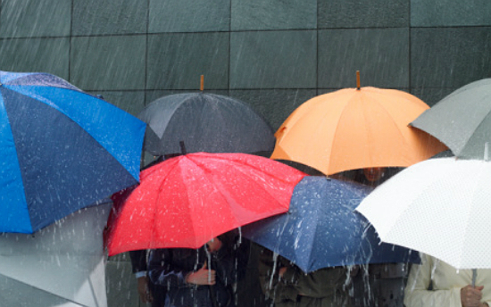 Esernyőket elő! Özönvíz szerű eső várható