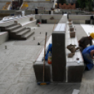 Városi Strandfürdő – Már burkolnak