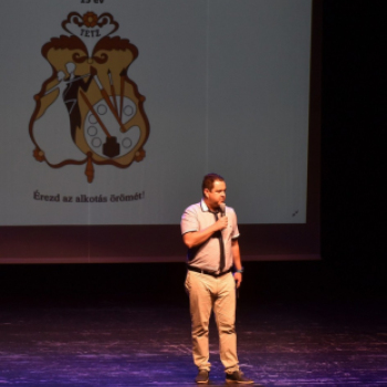 Idén is művészeti fesztivállal zárták az évet a Tetz iskola diákjai