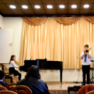 Kamarazenei versenyt rendeztek