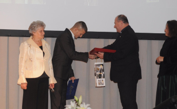 Prima Primissima lett Ungvári Miklós