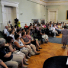 Leánykar a Városházán