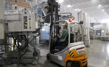 Kétmilliárd forintból bővítette kapacitását a ceglédi Ecseri Kft. Szolnokon