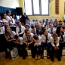 Átadták a felújított Szent Kereszt Katolikus Általános Iskolát