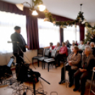 Karácsony a szociális otthonban