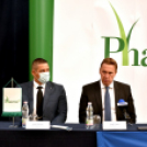 Aláírták a szerződést