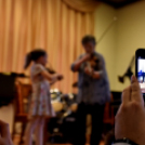 Hangszerbemutató és hangszersimogató a zenesuliban