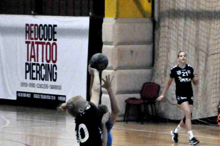 Ceglédi Kék Cápák – Dunaújvárosi KKA II. 24 – 21 (13 – 11)