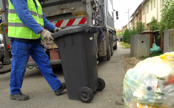 Indul a ceglédi ZÖLD járat!