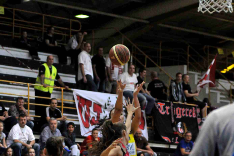 Ceglédi EKK-Aluinvent DVTK Miskolc 77-82