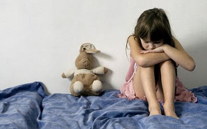 Hét és fél évre ítélték a nevelt lányát zaklató nagykőrösi férfit