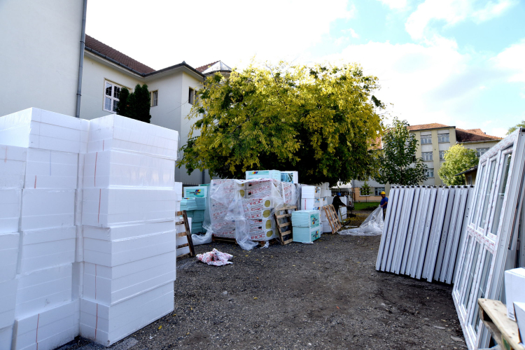 Munkálkodnak a Mezgázon