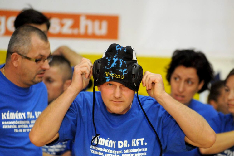 Kevesen voltak kíváncsiak a vicces sorversenyekre