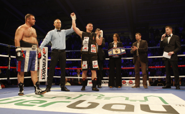 Imó csúnyán kiütötte ellenfelét