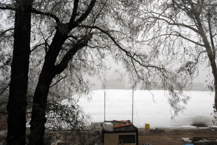 Városi Strandfürdő - Tető alá került a medence