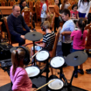 Interaktív hangszerbemutató