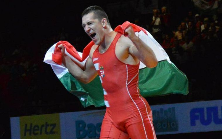 Viktoré az első magyar érem