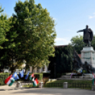 Koszorúkkal emlékeztek