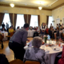 Vasfüggöny kölnivel - könyvbemutató 