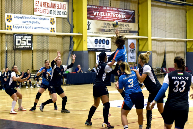 Ceglédi Kék Cápák - Vecsés