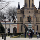 Rendhagyó március 15. képekben