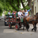 Lovasfelvonulás a belvárosban