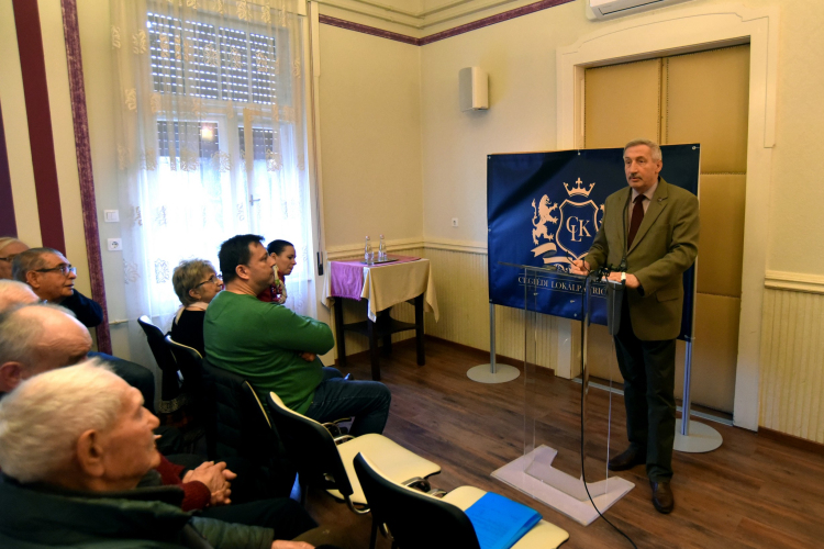 Ceglédi Lokálpatrióta Klub előadása