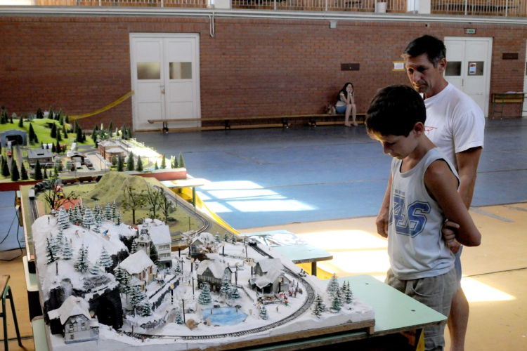 Cegléden járt a Csodák Palotája