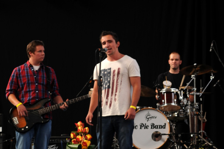 Jótékonysági koncert Szebeni Balázsért