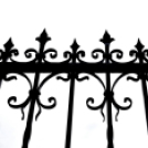 Bontás a sportuszodában 