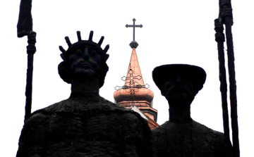 42 évig állt névtelenül