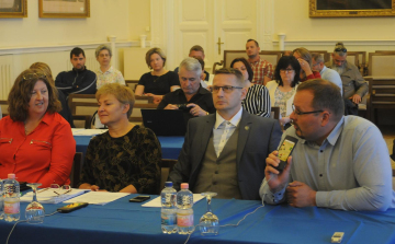 Testületi ülést tartottak 2019. május 23-án