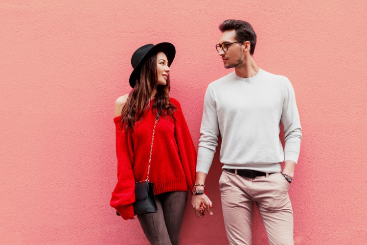 Jön a tavasz – nézd meg a női és férfi divat aktuális trendjeit