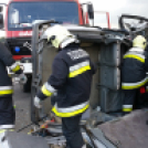 Ismét súlyos baleset a 4-es főúton