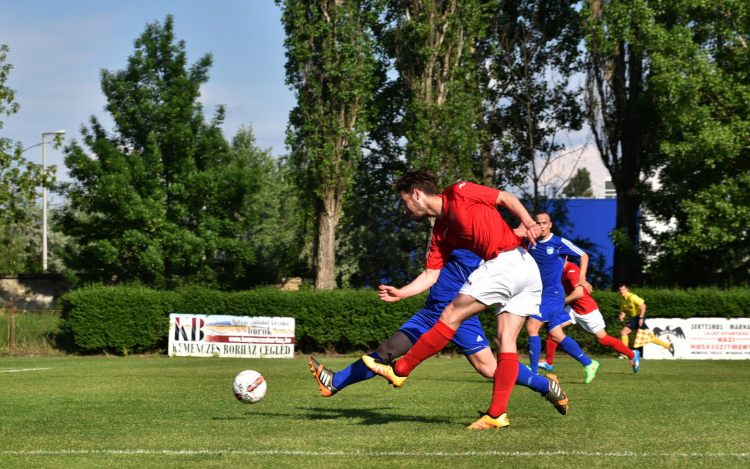 Kínos döntetlen hazai pályán