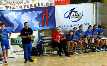 Veszélyben vannak a ceglédi a Cápák