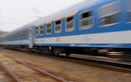 Gyalogost gázolt a vonat