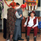 Farsang a ceglédi idősek otthonában