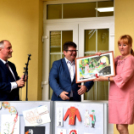 Ünnepélyesen felavatták a Losontzi EGYMI autista ellátást végző új telephelyét