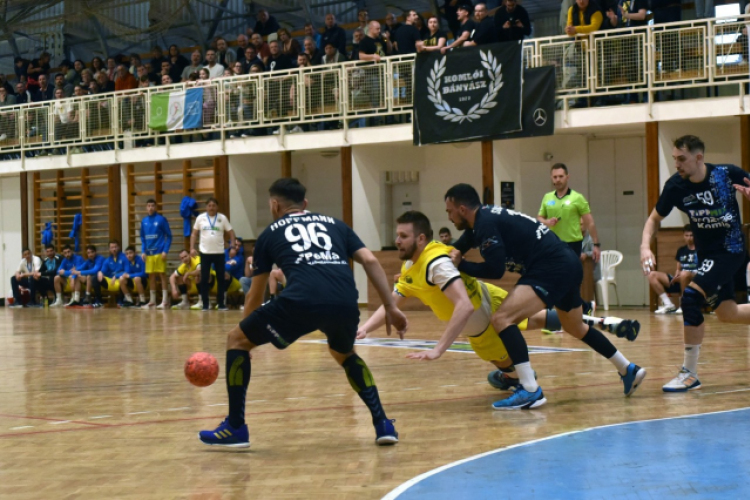 Hiába Dzsamali kilenc gólja, nyert a Komló