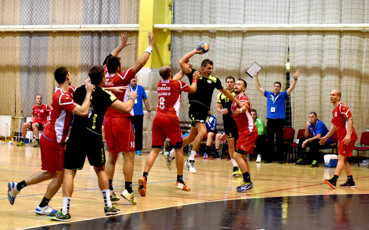 Cegléd jött ki jól az adok-kapokból