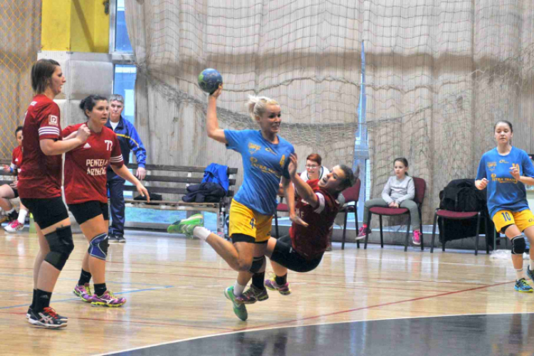 Ceglédi Kék Cápák – Duna-Pent 30 – 25