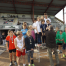 Öt iskola atlétái a CVSE pályán