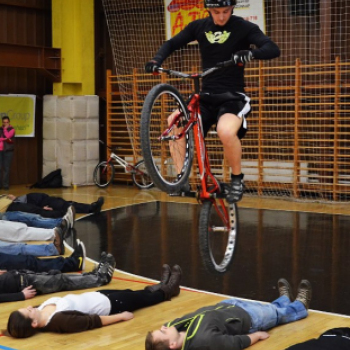 Rekordkísérlet a Sporiban