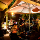 Dobmúzeum Trió a Szindbád teraszán