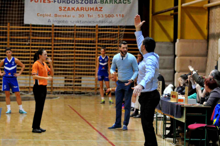 CEGLÉDI EKK–ATOMERŐMŰ KSC SZEKSZÁRD 74 – 85 