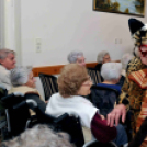 Farsang a ceglédi idősek otthonában