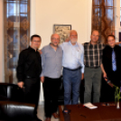 Körünkben - My World lemezbemutató