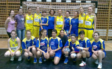 Lemondanak a Kék Cápák