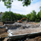 Városi Strandfürdő - Hol strand állott, most kőhalom... 